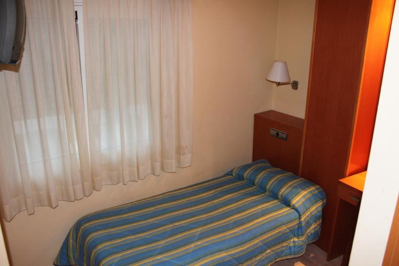 Hotel Del Port ลาเมตยาเดมาร์ ภายนอก รูปภาพ