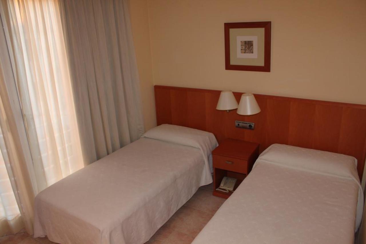 Hotel Del Port ลาเมตยาเดมาร์ ภายนอก รูปภาพ
