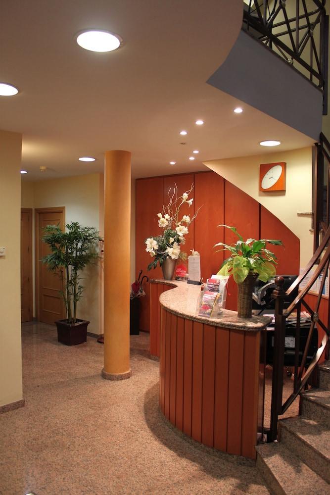 Hotel Del Port ลาเมตยาเดมาร์ ภายนอก รูปภาพ