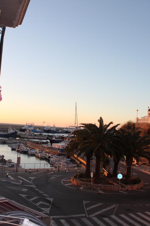 Hotel Del Port ลาเมตยาเดมาร์ ภายนอก รูปภาพ